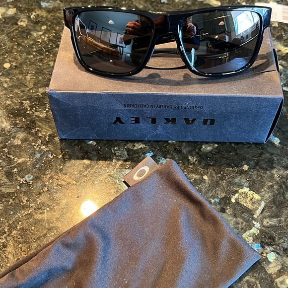 Oakley CrossRange black prizm sunglasses - Picture 11 of 12